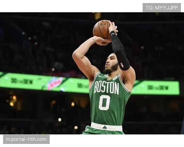 凯尔特人三连胜稳居东部前四 NBA常规赛表现稳健